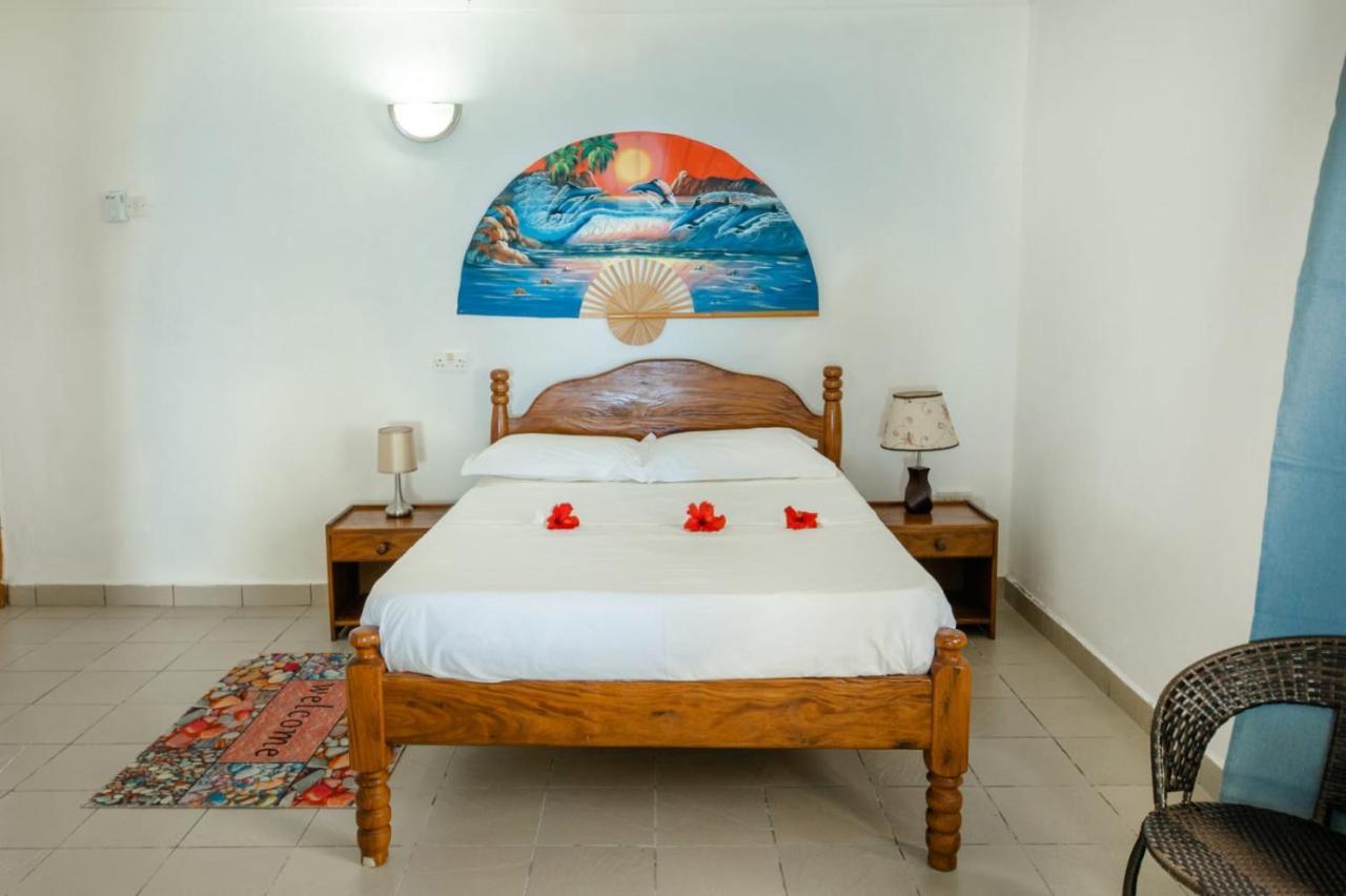 Maison Du Soleil Self Catering 앙스 라지오 외부 사진